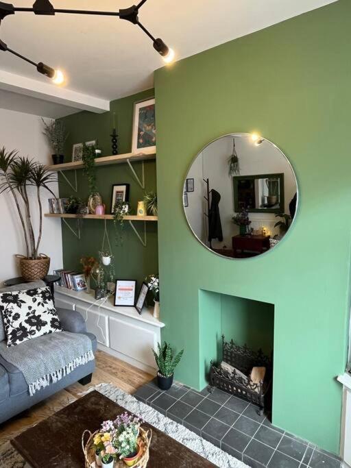 Just The Splott! Sleeps 6, 8 Mins To Stadium. Cardiff Exterior foto