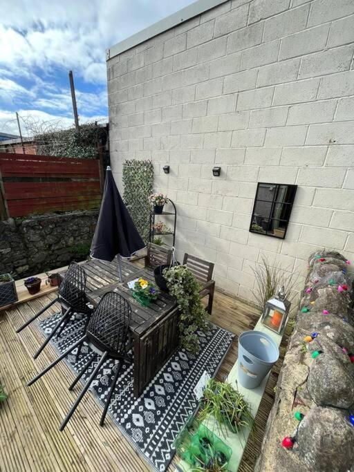 Just The Splott! Sleeps 6, 8 Mins To Stadium. Cardiff Exterior foto