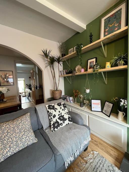 Just The Splott! Sleeps 6, 8 Mins To Stadium. Cardiff Exterior foto