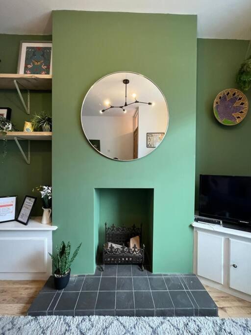 Just The Splott! Sleeps 6, 8 Mins To Stadium. Cardiff Exterior foto